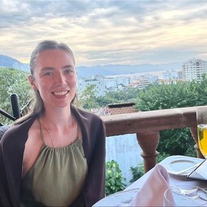 Meet your Posher, Geena